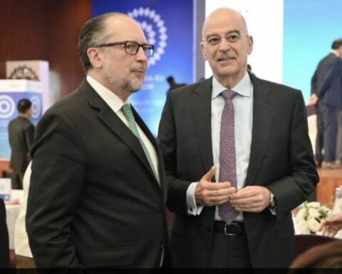 Δένδιας: Στόχος οι συνεργασίες Ινδίας – Ελλάδας στην άμυνα και την καινοτομία