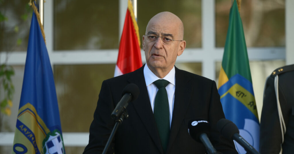 Νίκος Δένδιας: Η στρατιωτική θητεία