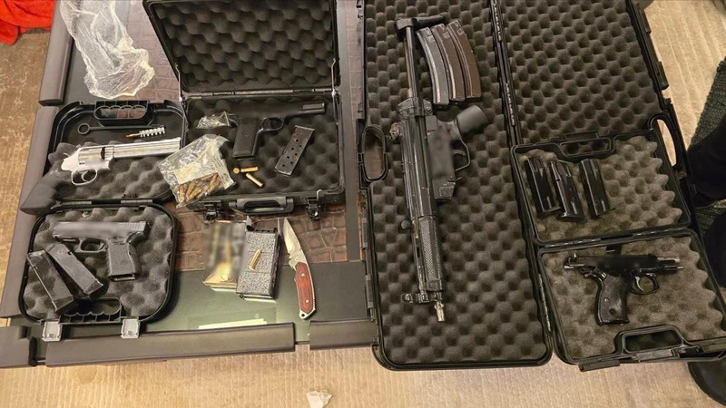 Χτύπημα της ΕΛ.ΑΣ. σε κύκλωμα λαθραίων τσιγάρων - 25 συλλήψεις σε Αττική και Βοιωτία