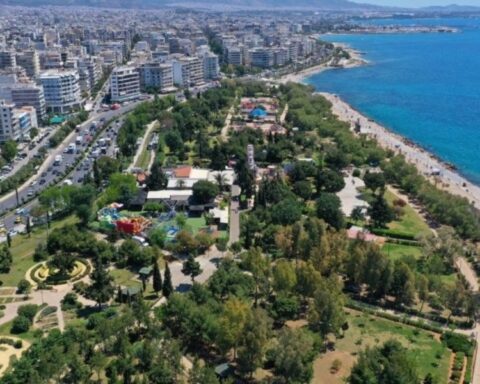 Στους ομίλους ΓΕΚ ΤΕΡΝΑ και Metlen