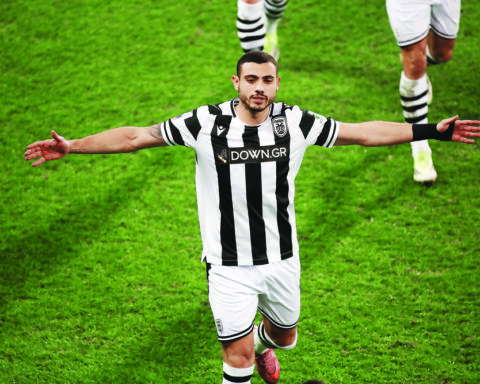 O Γιακουμάκης στο...Κορωπί