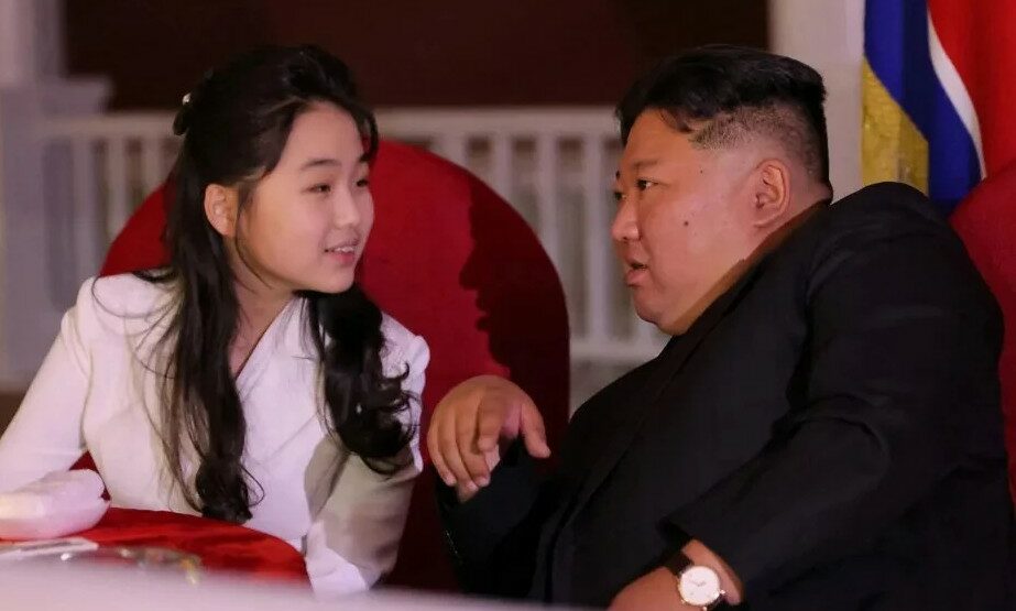 Βόρεια Κορέα: Ο Κιμ Γιονγκ Ουν