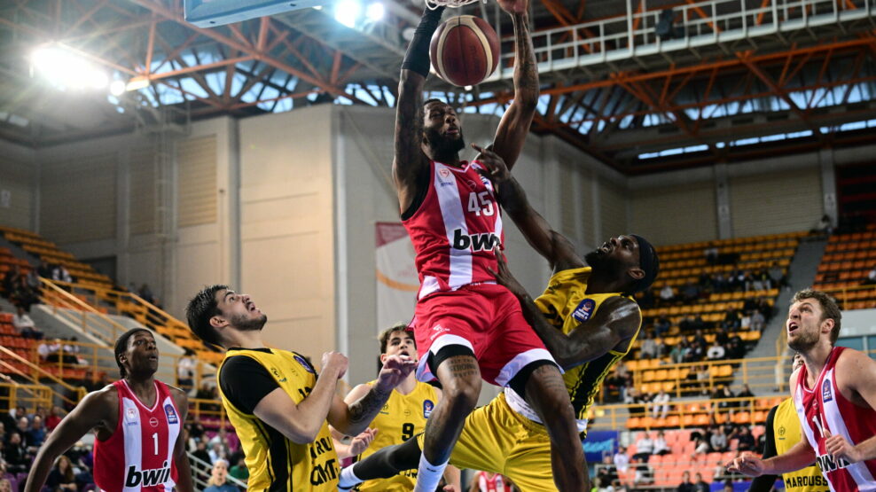 Μαρούσι-Ολυμπιακός 67-91