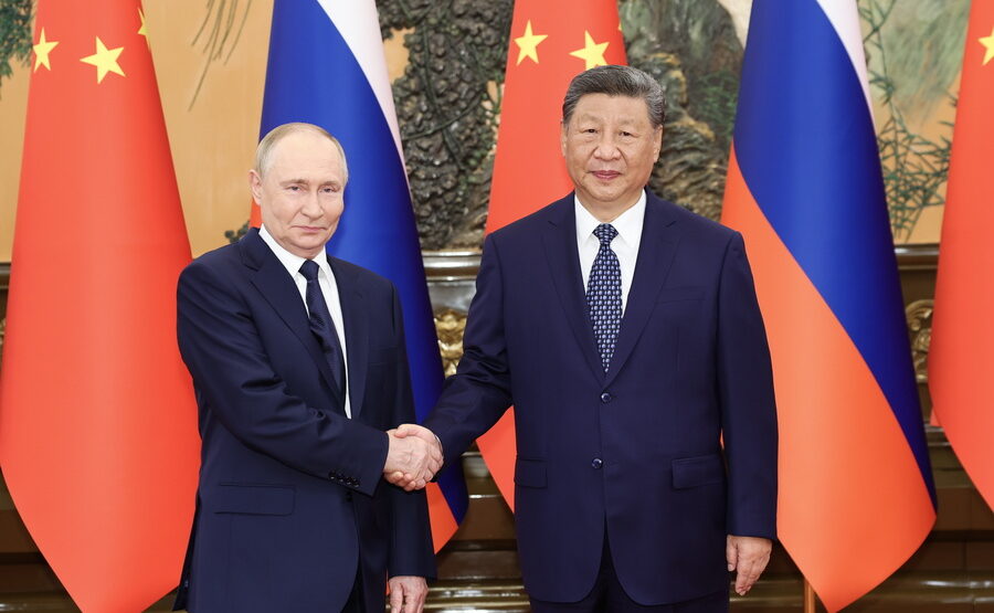 Πούτιν: Αποδέχτηκε πρόσκληση Σι