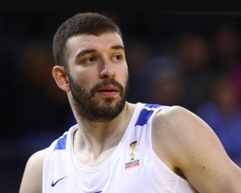 Πρόβλημα στη γάμπα ο Ρογκαβόπουλος