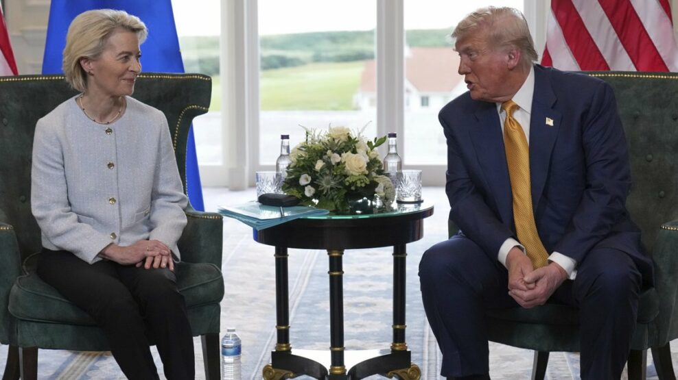 Το Ευρωκοινοβούλιο ανέβαλε την ψηφοφορία