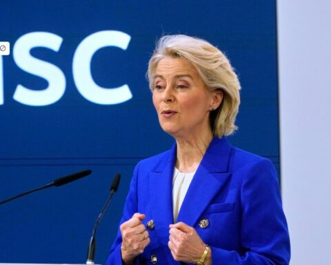 Φον ντερ Λάιεν στη Διάσκεψη του Μονάχου