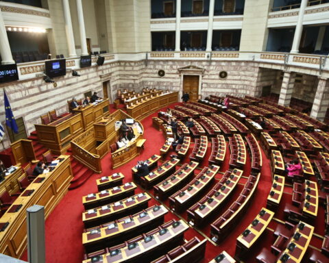 Βουλή: Συστάθηκε η Ειδική Επιτροπή