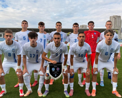 Ιστορική πρόκριση η Εθνική παίδων