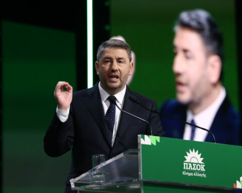 ΠΑΣΟΚ: Δείτε live το συνέδριο