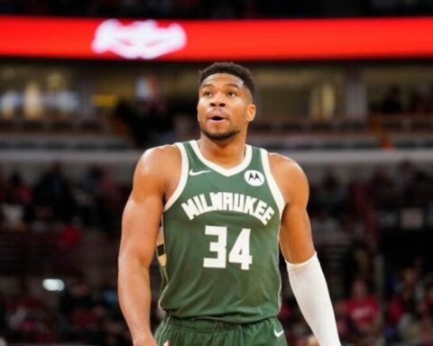 Ιδιοκτήτης Μπακς για Αντετοκούνμπο