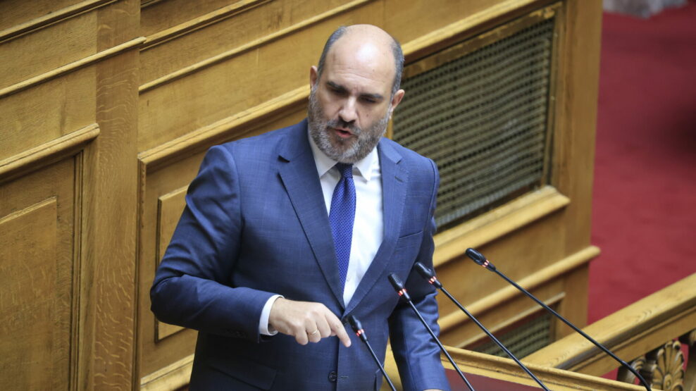 Η πατρίδα θωρακίζεται