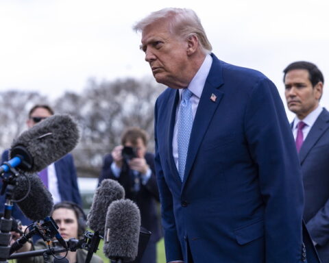 Ο Τραμπ αποκλείει την κατάπαυση του πυρός στο Ιράν