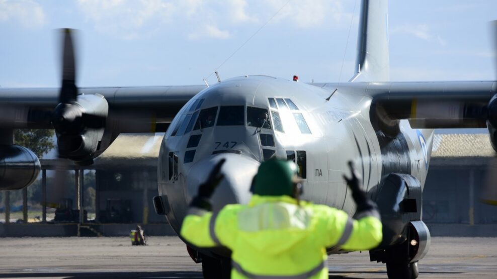 Επαναπατρίζονται 90 Έλληνες