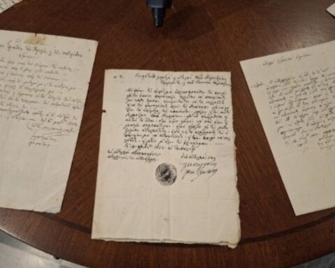 Γλώσσα κι Επανάσταση