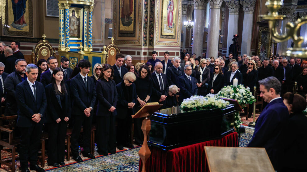 Η Ελλάδα αποχαιρετά τη μοναδική Μαρινέλλα