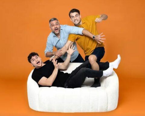 Ανοιξιάτικες stand up comedies