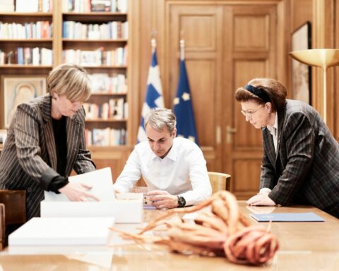 Μητσοτάκης για τις φωτογραφίες των 200 της Καισαριανής