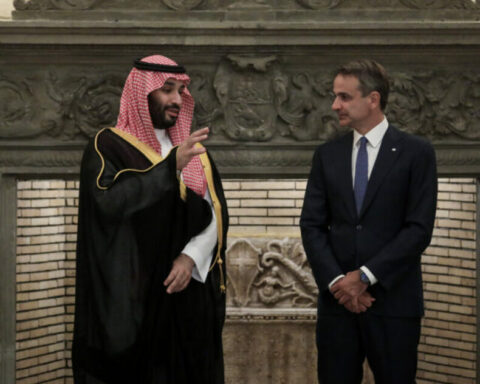 Τηλεφωνική επικοινωνία Μητσοτάκη