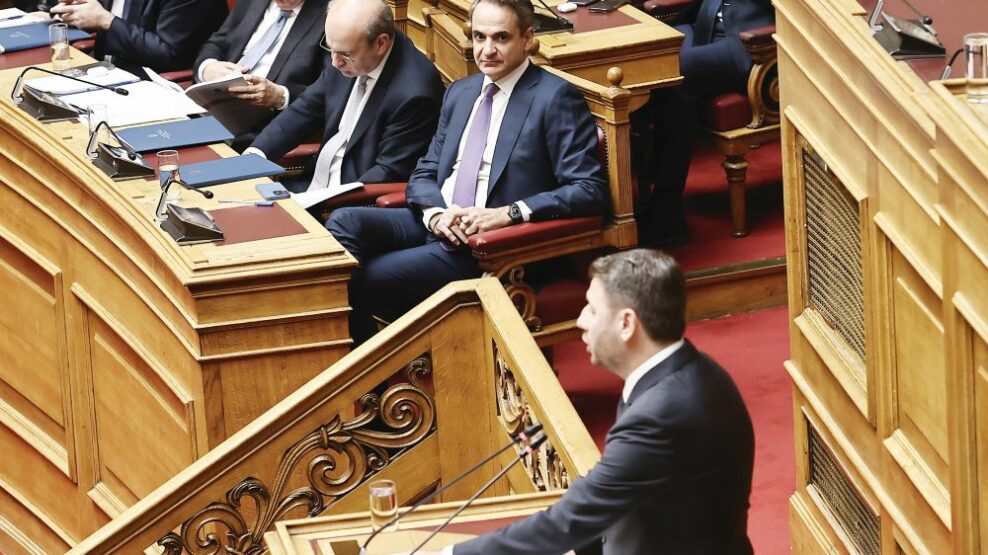 Πρόταση μομφής