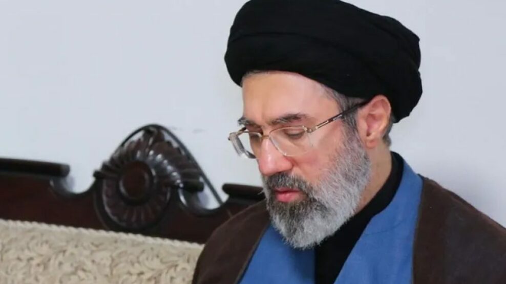 Μοτζταμπά Χαμενεΐ