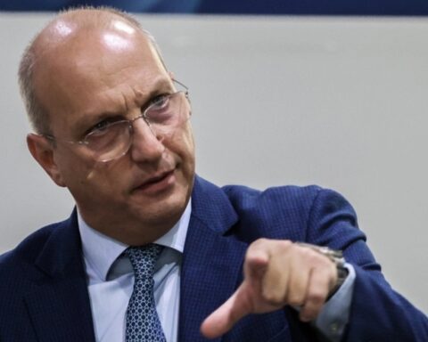 Γιάννης Οικονόμου