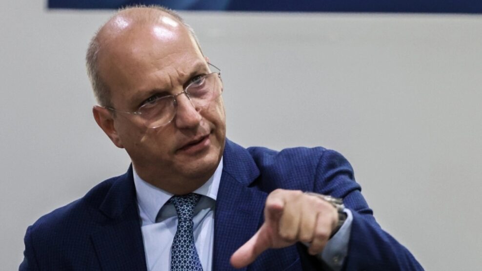 Γιάννης Οικονόμου