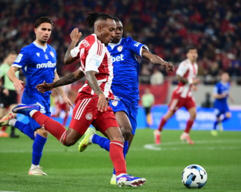 Ολυμπιακός – ΑΕΛ 0-0: Γκέλα στο Καραϊσκάκης και μειονέκτημα στα playoffs