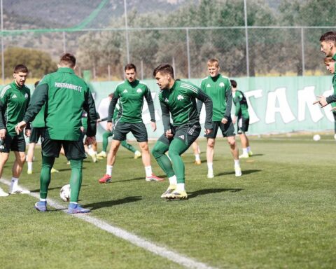 Με υπογραφή του Μπενίτεθ