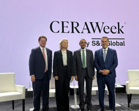 Παπασταύρου στο CERΑWeek