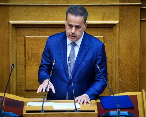 Παπασταύρου