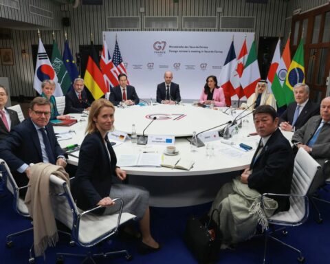 Ρούμπιο στη G7