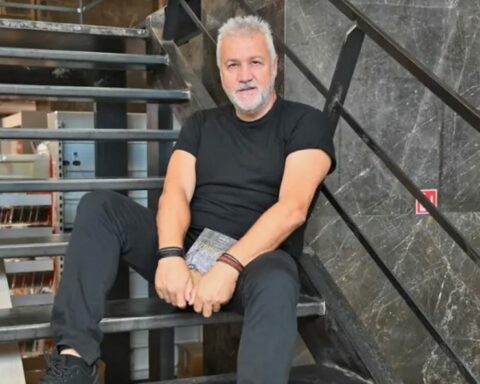 Σπύρος Πετρουλάκης