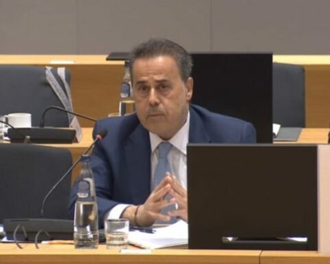 Παπασταύρου