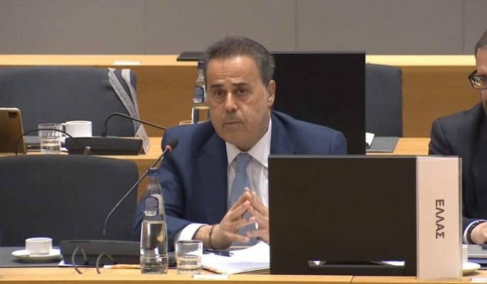 Παπασταύρου