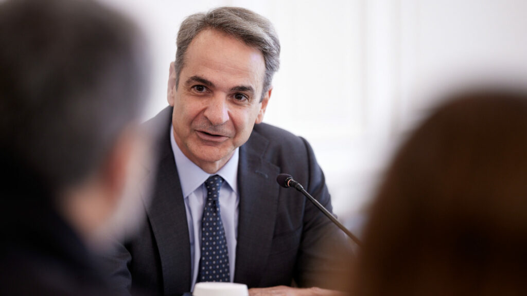 Μητσοτάκης: Τέλος στα social media