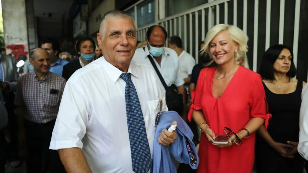 Ελεύθερη με περιοριστικούς όρους η χήρα του Γιώργου Τράγκα