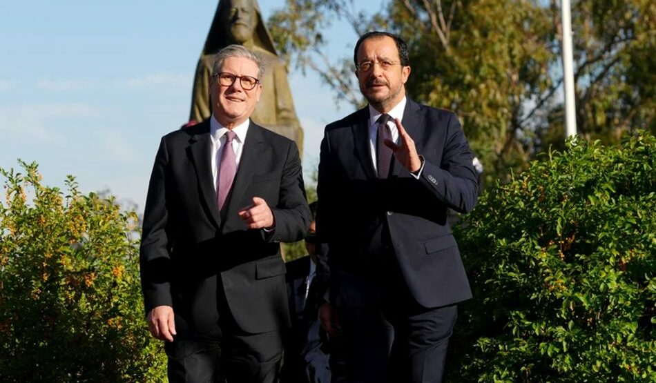 Πιέσεις Χριστοδουλίδη στην κυβέρνηση Στάρµερ