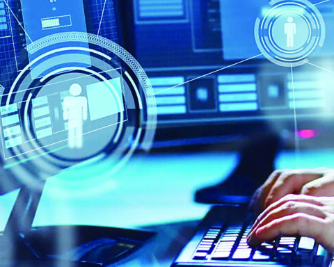 Βάζει «φωτιά» στην Κύπρο μέσω Ελλάδας ο Ντίλιαν