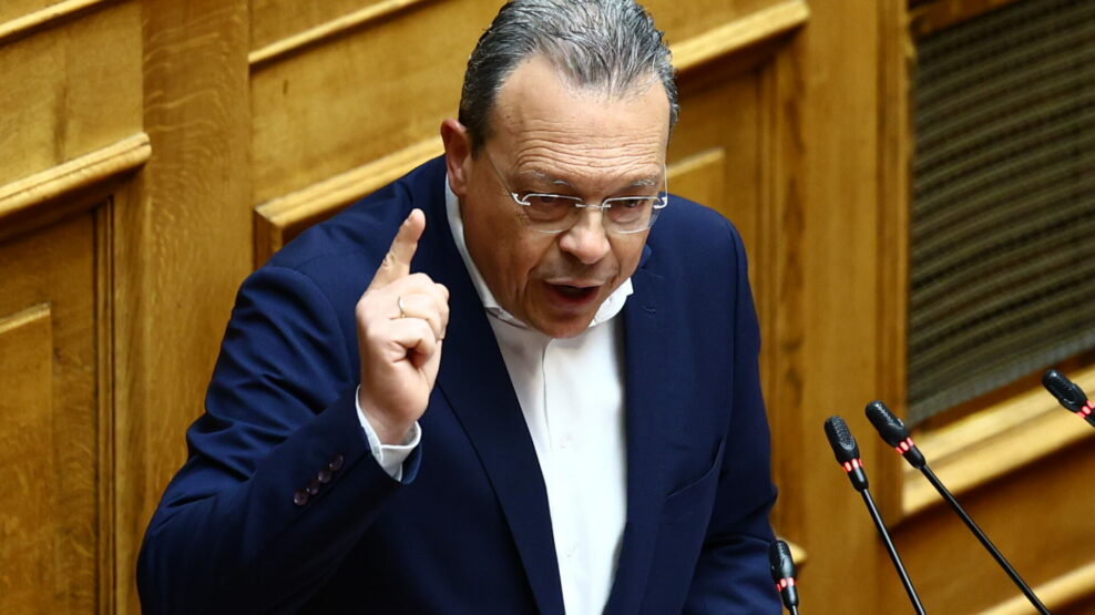 ΦΑΜΕΛΛΟΣ ΒΟΥΛΗ