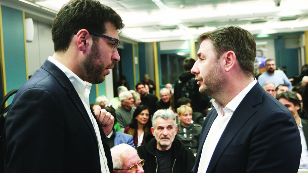 Χτυπούν τον Δένδια για να ακούσει ο Μητσοτάκης