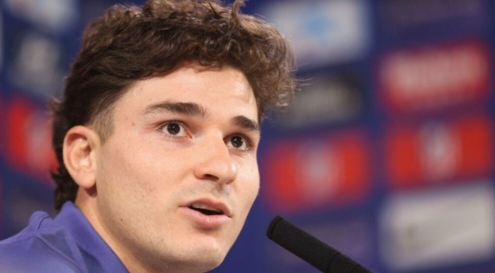 Χουλιάν Άλβαρες: «Θέλουμε να γράψουμε ιστορία»