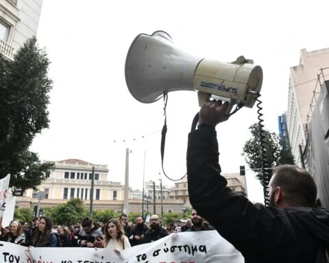 Απεργία στις 24 Απριλίου