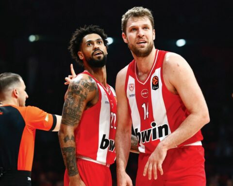 Eλληνικό µπάσκετ