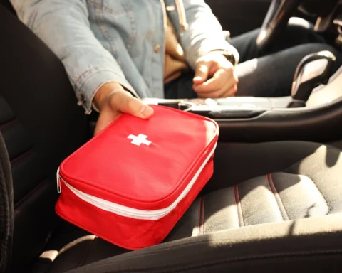 Παράταση για το φαρμακείο αυτοκινήτου: