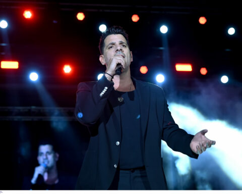 Ο Θοδωρής Φέρρης θα δώσει και δεύτερη συναυλία στο Κατράκειο