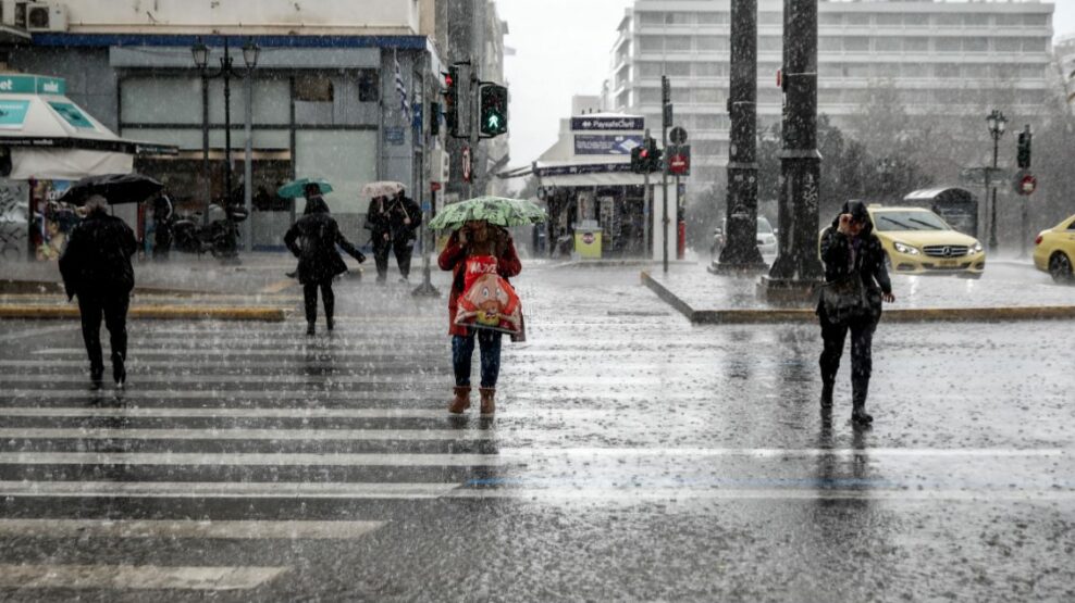 Πρωτομαγιά με βροχές και πτώση της θερμοκρασίας