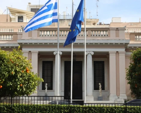 κυβερνητικές πηγές