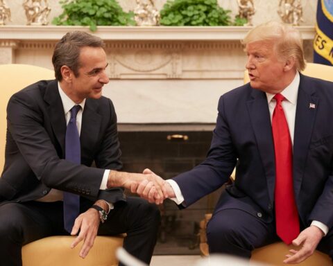 Και τώρα τι λένε