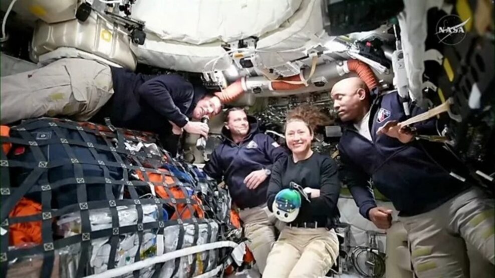 NASA: Το Artemis II έφτασε στη Σελήνη - Δείτε live βίντεο